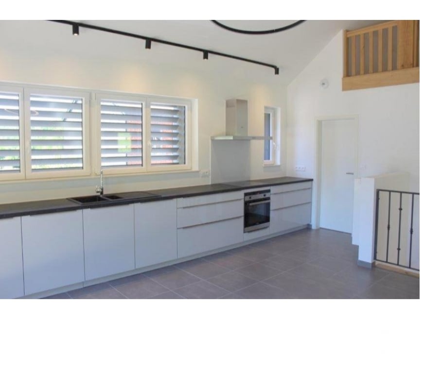 Maisons a louer Bourseigne-Neuve - Photos Vivastreet Vencimont : spacieuse maison, jardin, carport, 3ch.