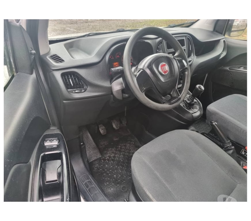 Véhicules commerciaux & utilitaires d'occasion Pont-de-Loup - Photos Vivastreet Fiat Doblo 2016 86193km 1.3jtd 90cv 66kw Pack électrique..