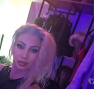 Jolie travestie disponible