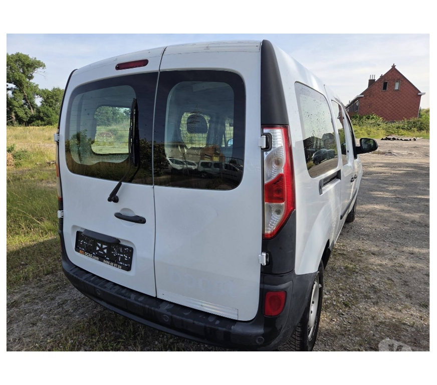 Véhicules commerciaux & utilitaires d'occasion Pont-de-Loup - Photos Vivastreet Renault Kangoo 2018 Double Cabine 68732KM 1.5dci 90cv EU6..
