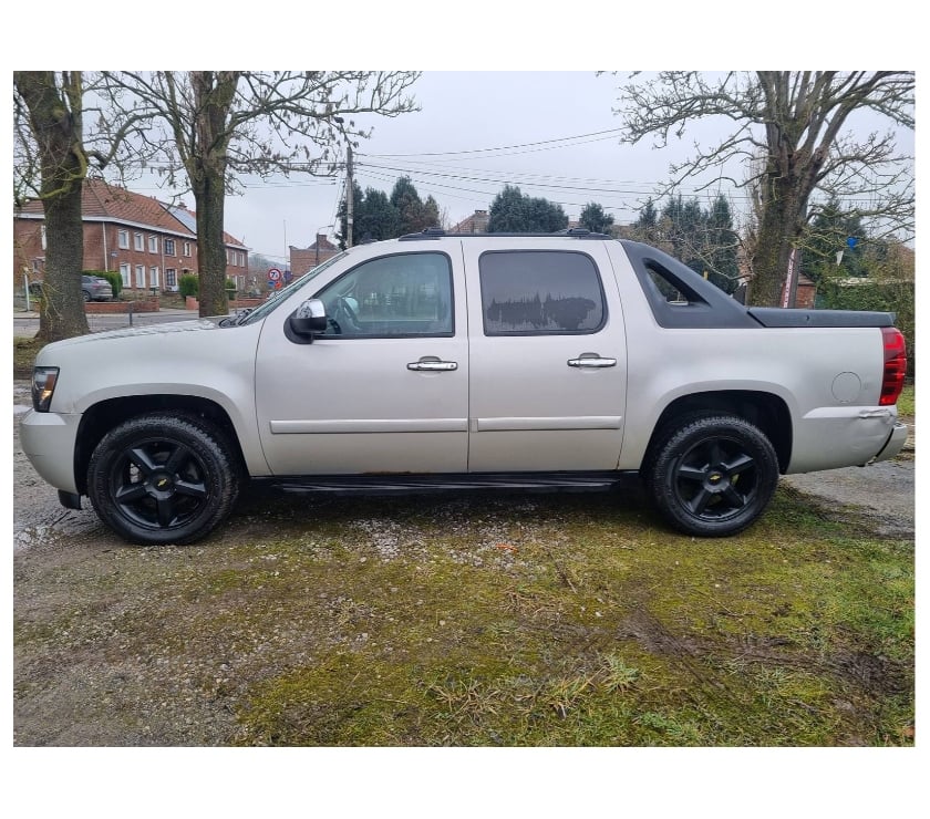Voiture à vendre Pont-de-Loup - Photos Vivastreet Chevrolet Avalanche 2009 5.3i v8 Lpg 315cv 231kw Gps Ac Cuir
