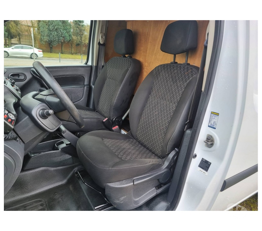 Véhicules commerciaux & utilitaires d'occasion Pont-de-Loup - Photos Vivastreet Renault Kangoo 2015 1.5dci 75cv 55kw Euro5 Airco 2places.
