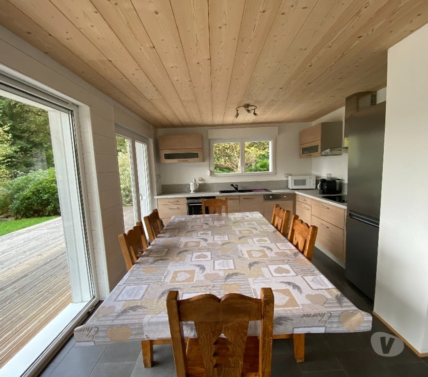 Annonce maison France - Photos Vivastreet MAGNIFIQUE GRAND CHALET CONTEMPORAIN AU CALME - BELLE VUE