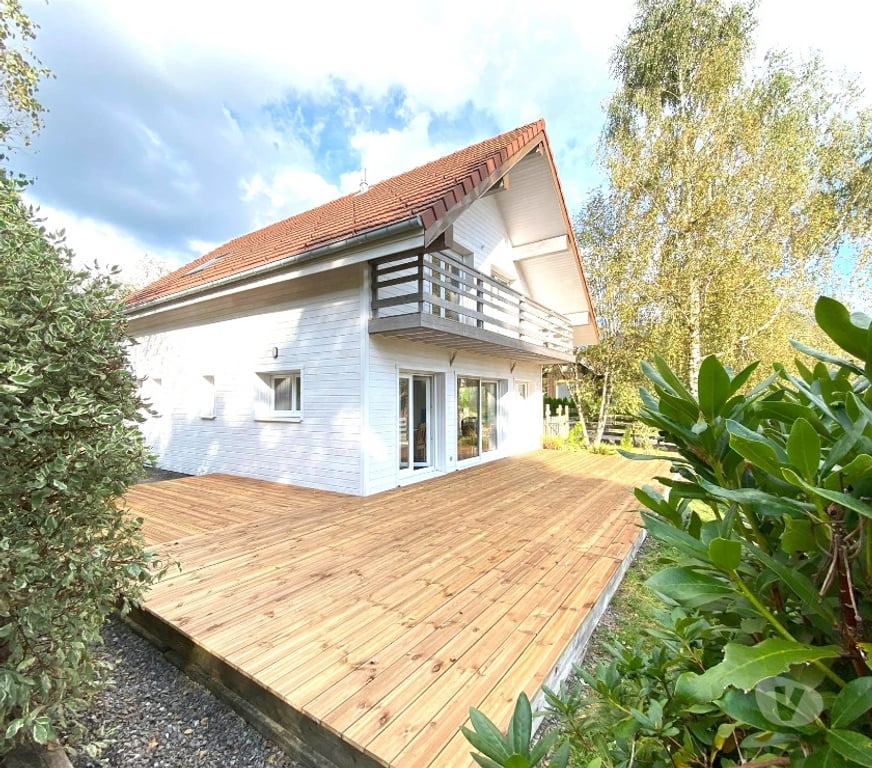 Annonce maison France - Photos Vivastreet MAGNIFIQUE GRAND CHALET CONTEMPORAIN AU CALME - BELLE VUE