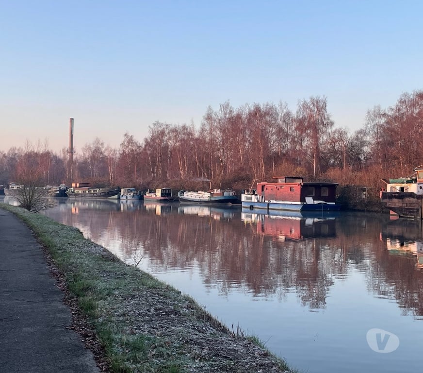 Gay Tubize - Photos Vivastreet RAVEL…. LE LONG DU CANAL…