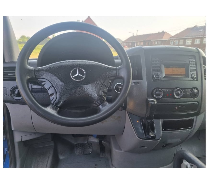 Véhicules commerciaux & utilitaires d'occasion Pont-de-Loup - Photos Vivastreet Mercedes Sprinter 2013 Plateau 4m30 316cdi 163cv boite auto