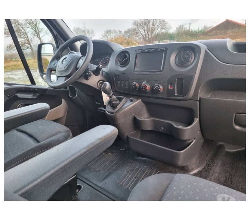 Véhicules commerciaux & utilitaires d'occasion Pont-de-Loup - Photos Vivastreet Opel Movano 2019 L3H2 2.3dci 146cv Euro6 Gps Airco Cruise..