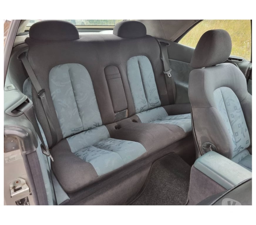 Voiture à vendre Pont-de-Loup - Photos Vivastreet Mercedes CLK230 Compressor Cabriolet 2.3i 193cv 172000km