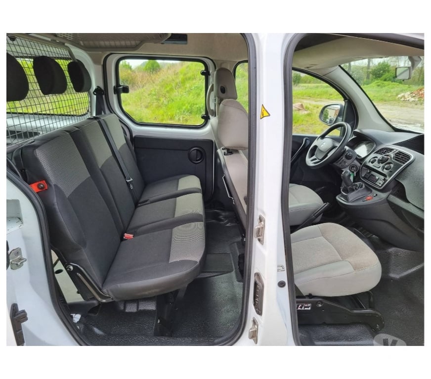 Véhicules commerciaux & utilitaires d'occasion Pont-de-Loup - Photos Vivastreet Renault Kangoo 2018 double cabine 136.300km 1.5dci 90cv EU6