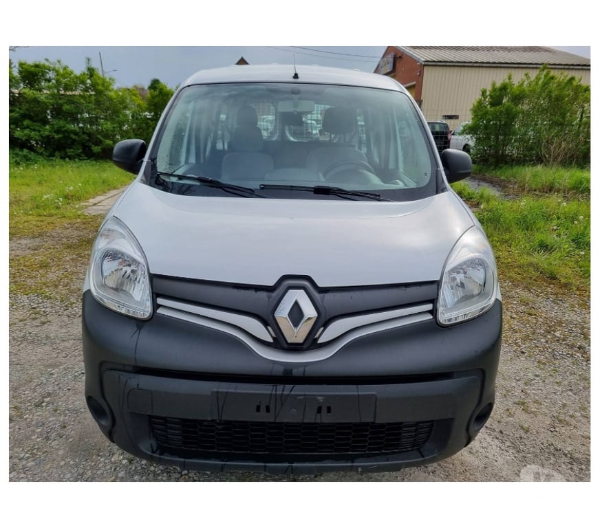 Véhicules commerciaux & utilitaires d'occasion Pont-de-Loup - Photos Vivastreet Renault Kangoo 2018 double cabine 136.300km 1.5dci 90cv EU6