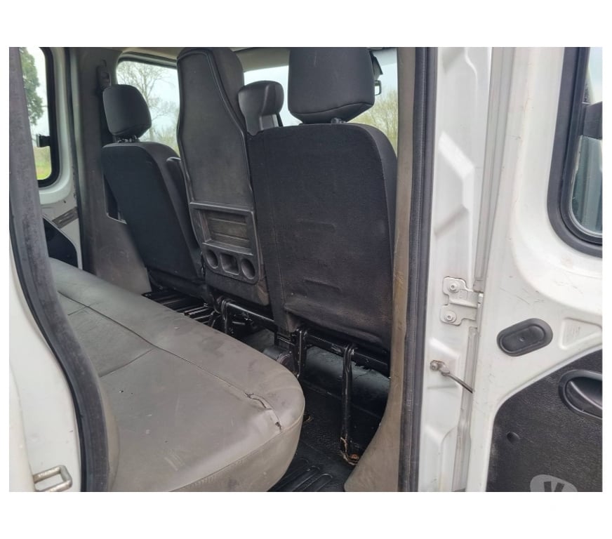 Véhicules commerciaux & utilitaires d'occasion Pont-de-Loup - Photos Vivastreet Renault Master benne pick up double cabine 7places 2017 2.3d