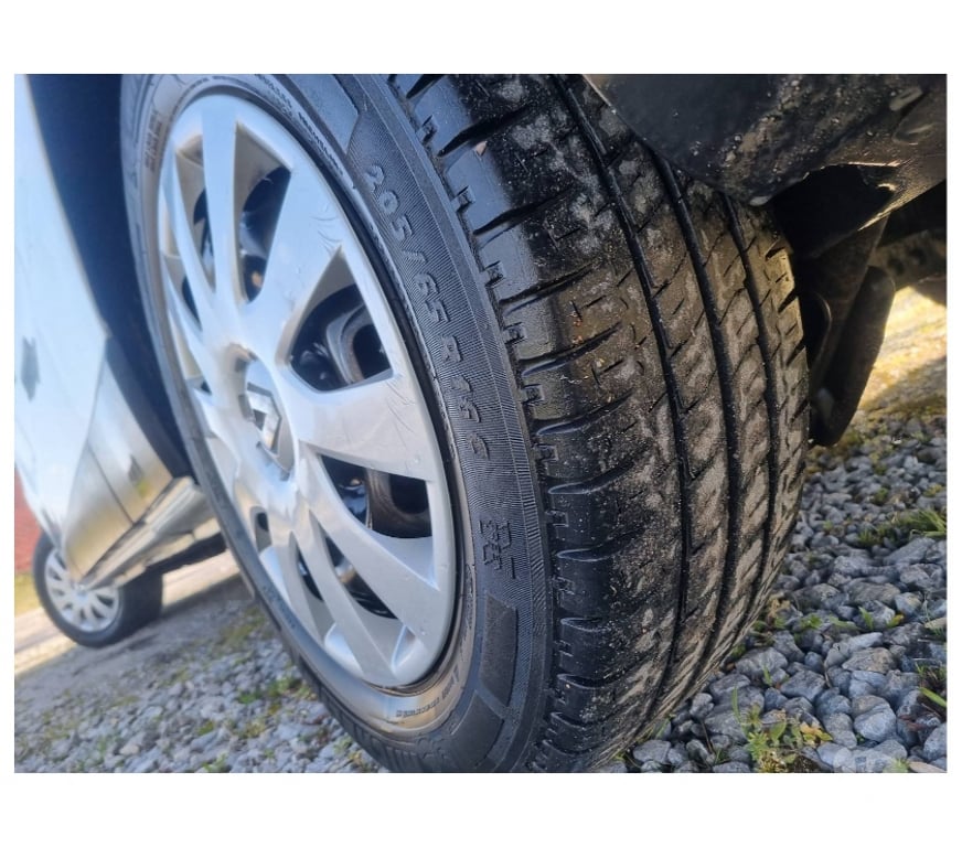 Véhicules commerciaux & utilitaires d'occasion Pont-de-Loup - Photos Vivastreet Renault Trafic Long châssis 1.6dci 125cv 2016 euro5 Airco.