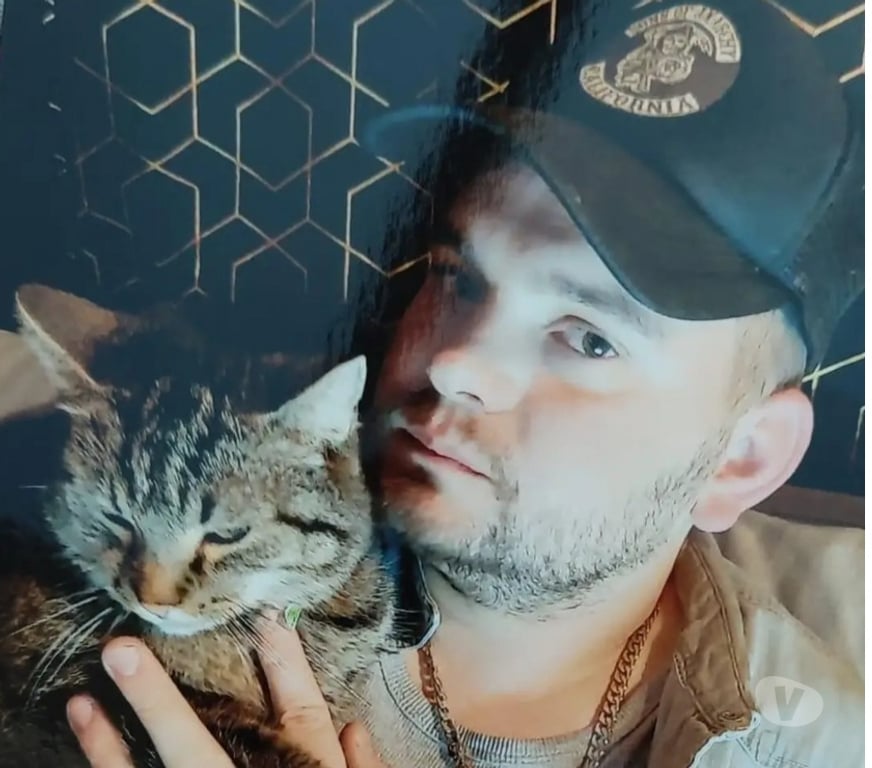 Gay Ath Ath-Centrum - Photos Vivastreet Coucou pourquoi personnes veut se faire sucer ici?