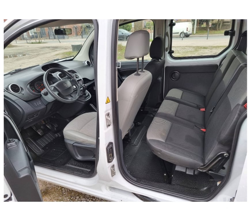 Véhicules commerciaux & utilitaires d'occasion Pont-de-Loup - Photos Vivastreet Renault Kangoo 5 2018 Double Cabine 80709KM 1.5dci 90cv EU6