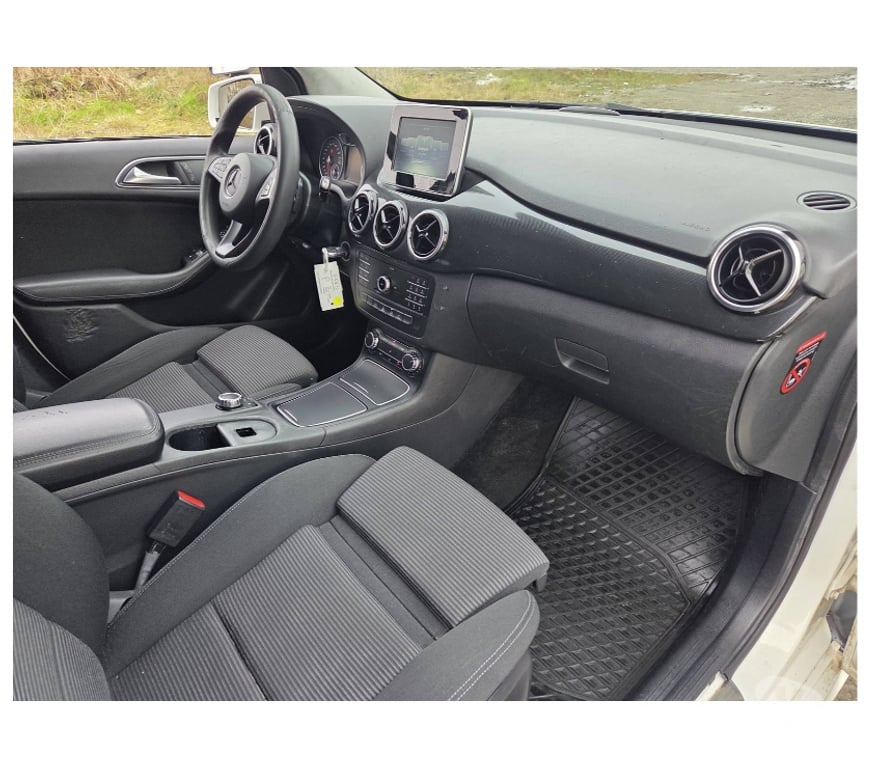 Voiture à vendre Pont-de-Loup - Photos Vivastreet Mercedes B220cdi 2019 170cv 125kw Boite Auto, Airco, Cruise