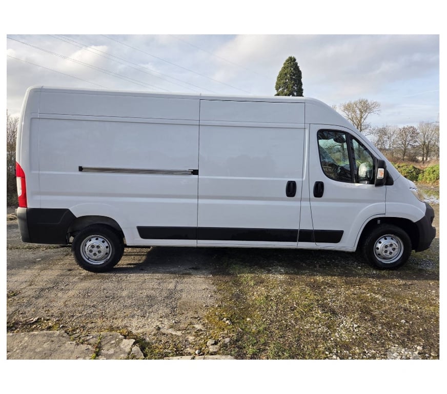 Véhicules commerciaux & utilitaires d'occasion Pont-de-Loup - Photos Vivastreet Citroën Jumper L3 2021 2.2hdi 140cv euro6D Gps Airco Cruise