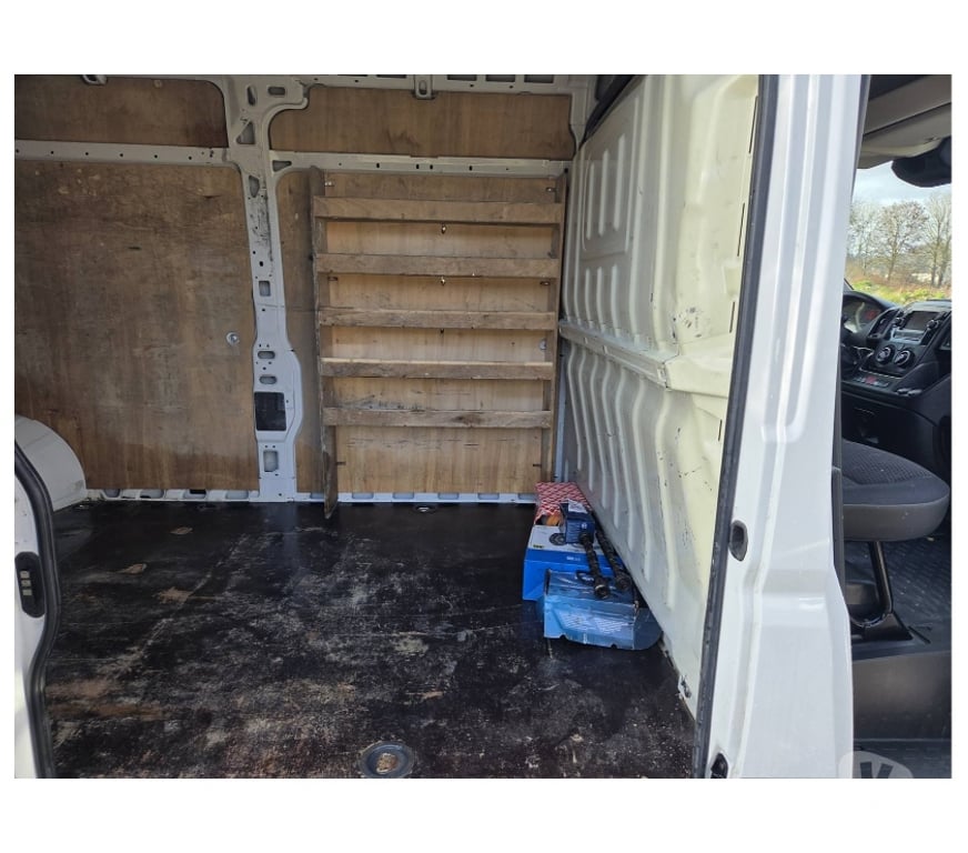 Véhicules commerciaux & utilitaires d'occasion Pont-de-Loup - Photos Vivastreet Citroën Jumper L3 2021 2.2hdi 140cv euro6D Gps Airco Cruise