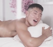 Black actif cherche trans ou hétèro musclé