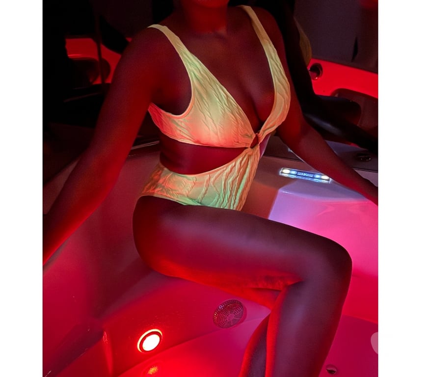 Escort Seraing Ougrée - Photos Vivastreet Massage tantrique