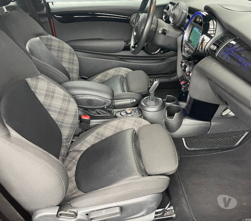 Voiture à vendre Aubange Athus - Photos Vivastreet MINI COOPER 1.5 136CV PACK PEPPER 3P