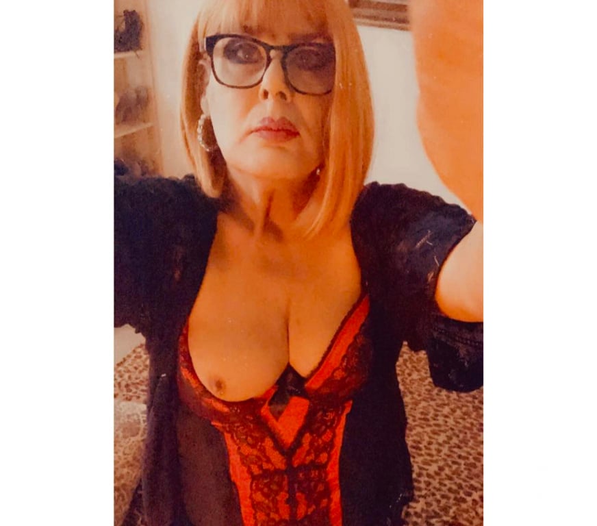 Escort Liège Liège-Centrum - Photos Vivastreet GALLIA TARIF DEMOCRATIQUE