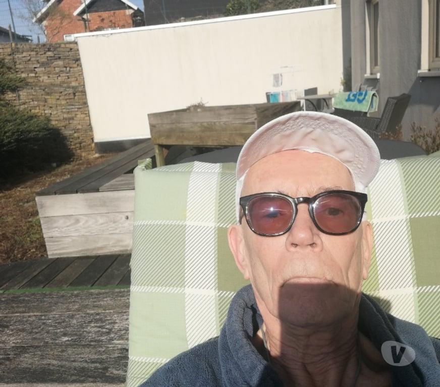 exhib Namur Bouge - Photos Vivastreet Qui pour sucer lécher masturber masser queue hyper propre