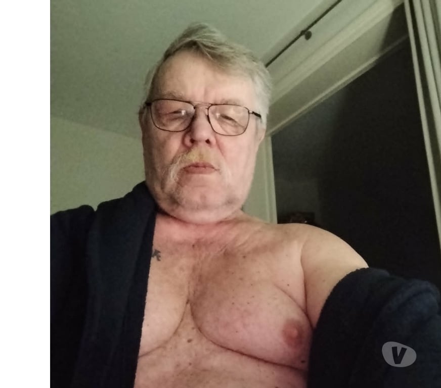 exhib Braine-l'Alleud Braine-l'Alleud-Centrum - Photos Vivastreet homme d'age mure non vénal