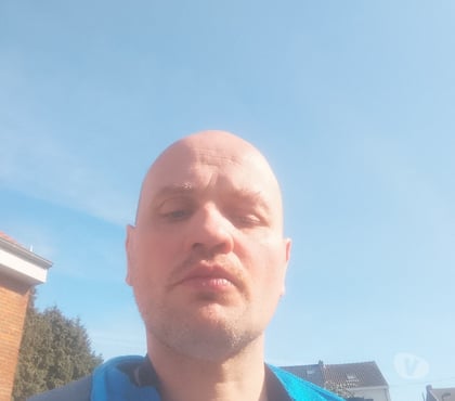 Rencontre homme - Photos Vivastreet David sportif je recherche une relation sérieuse et sincèr