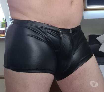 Gay Tournai-Centrum Tournai - Photos Vivastreet qui dispo ce vendredi vers 12h