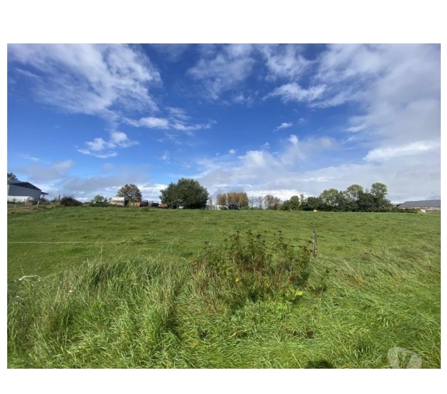 Terrains à vendre Gérouville - Photos Vivastreet 6769 Gérouville : terrain à batir, 18a 34ca.