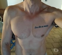 Homme athlétique dominant cherche jeune soumise