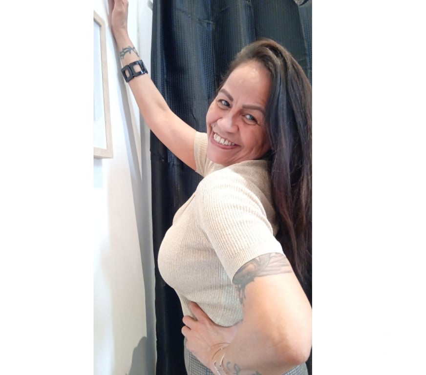 Escort Bruxelles (Brussels) Bruxelles-Centrum - Photos Vivastreet 1eFOIS Dandara Latina Sensuelle 50+