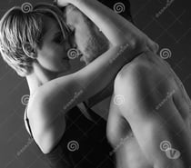 Bel homme célibataire libre ce soir