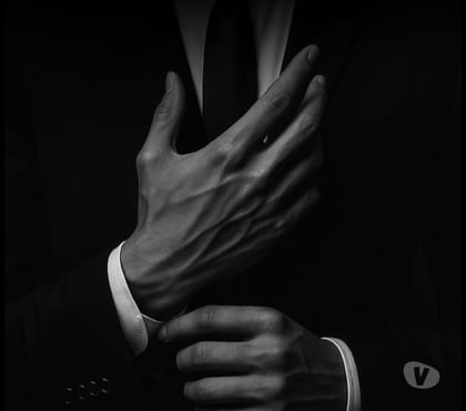 Rencontre gay Bruxelles-Centrum Bruxelles (Brussels) - Photos Vivastreet Dominant à la recherche d’un bon soumis