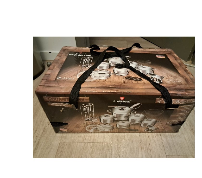 Meubles & Décoration Liège Liège-Centrum - Photos Vivastreet ENSEMBLE DE CASSEROLES + COUVERCLES