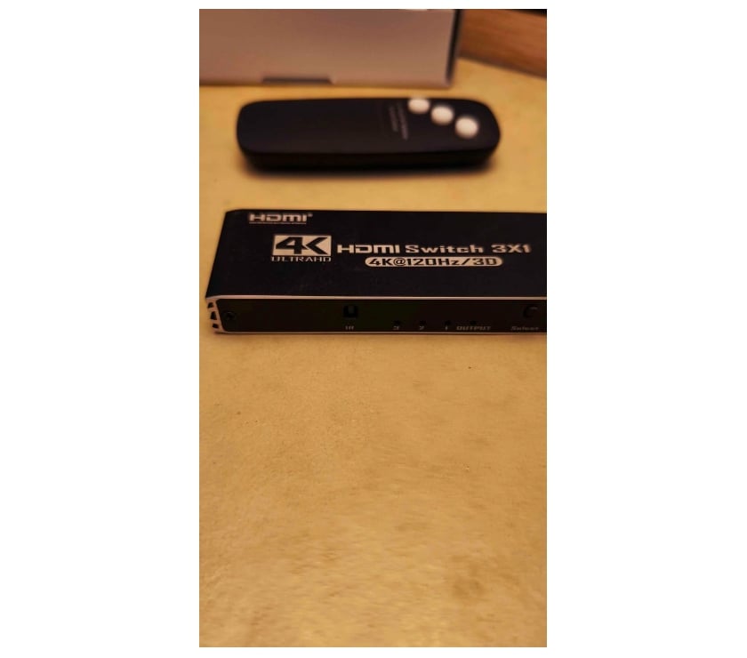 Jeux vidéo - consoles Grandmetz Leuze-en-Hainaut - Photos Vivastreet Switch hdmi 4k avec télécommande