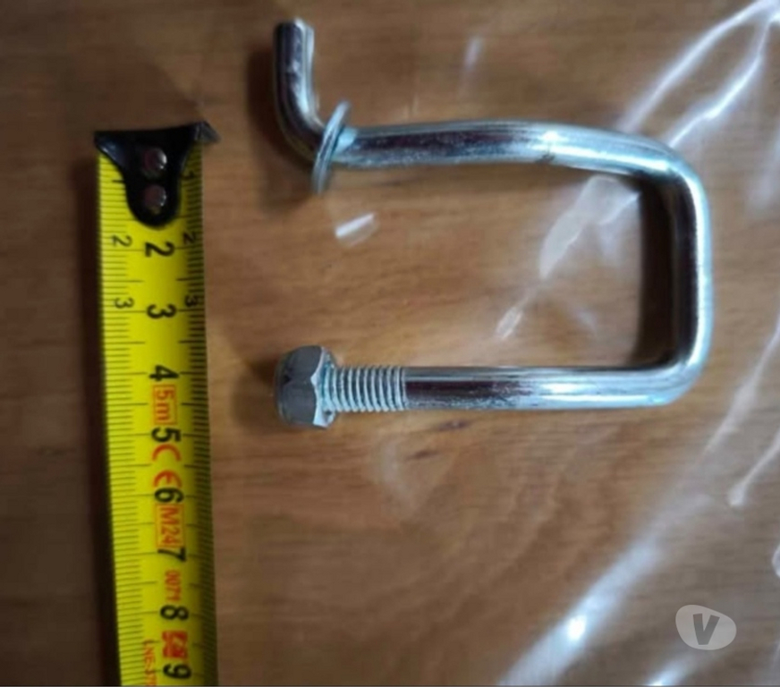 Equipements utilitaire Leuze-en-Hainaut Grandmetz - Photos Vivastreet Crochets pour remorque