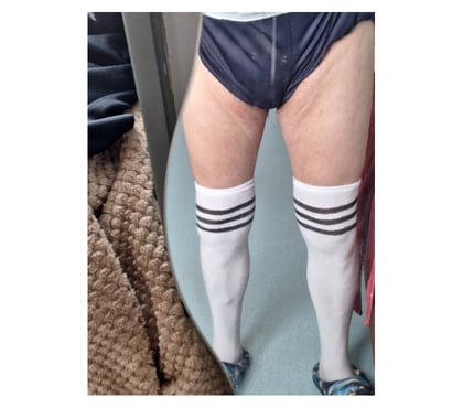 Rencontre gay Charleroi-Centrum Charleroi - Photos Vivastreet Qui je suce la nuit et me baise ?