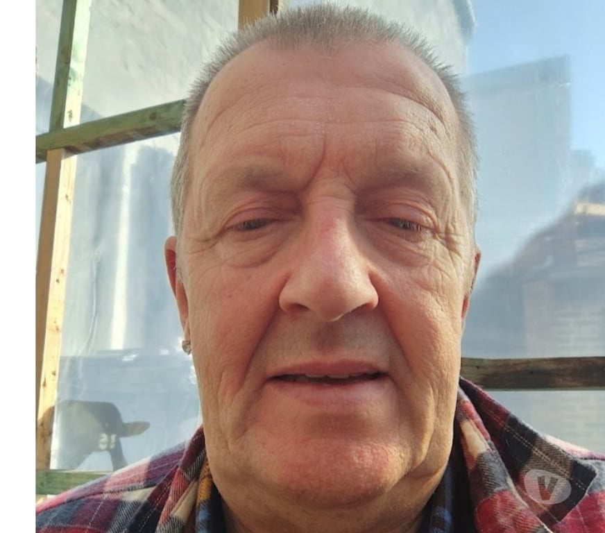 exhib Andenne - Photos Vivastreet Cheche complice