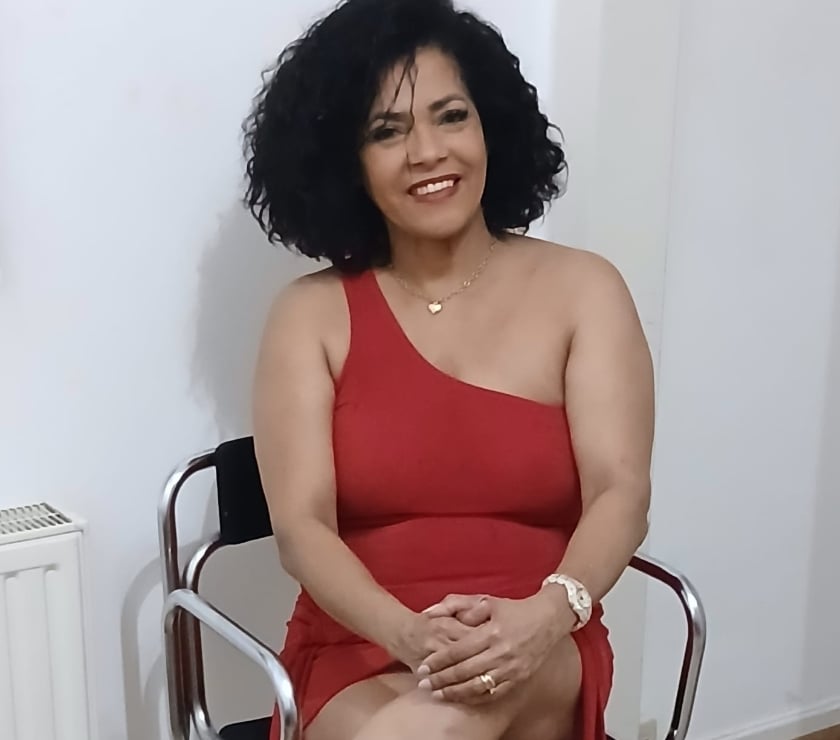 Escort Forest - Photos Vivastreet Dalila femme mure et sexy WAPP 0465 91 26 56