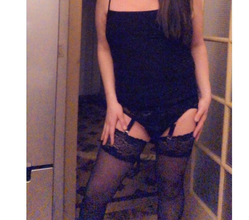 Gay Liège Liège-Centrum - Photos Vivastreet Travestie Passif dispo pour JH Hétéro actif max 45ans