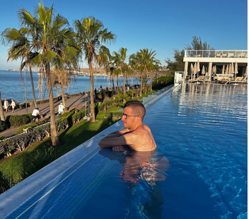 exhib Charleroi Charleroi-Centrum - Photos Vivastreet Une femme veut s’amuser avec moi ?