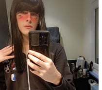 Femboy cherche plan voiture maintenant