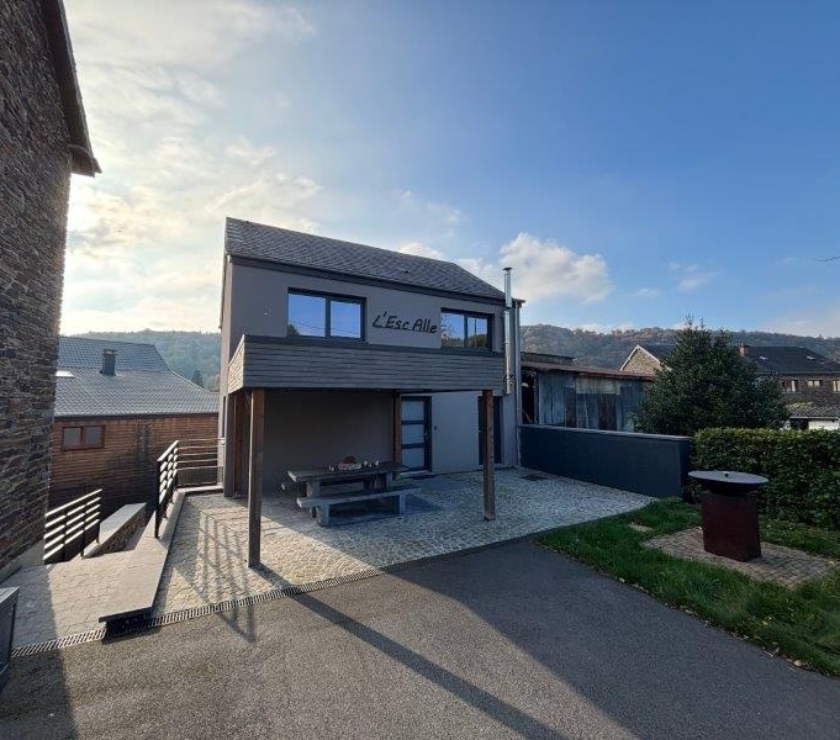 Annonce maison Alle - Photos Vivastreet Spacieuse maison avec 2 logements touristiques.