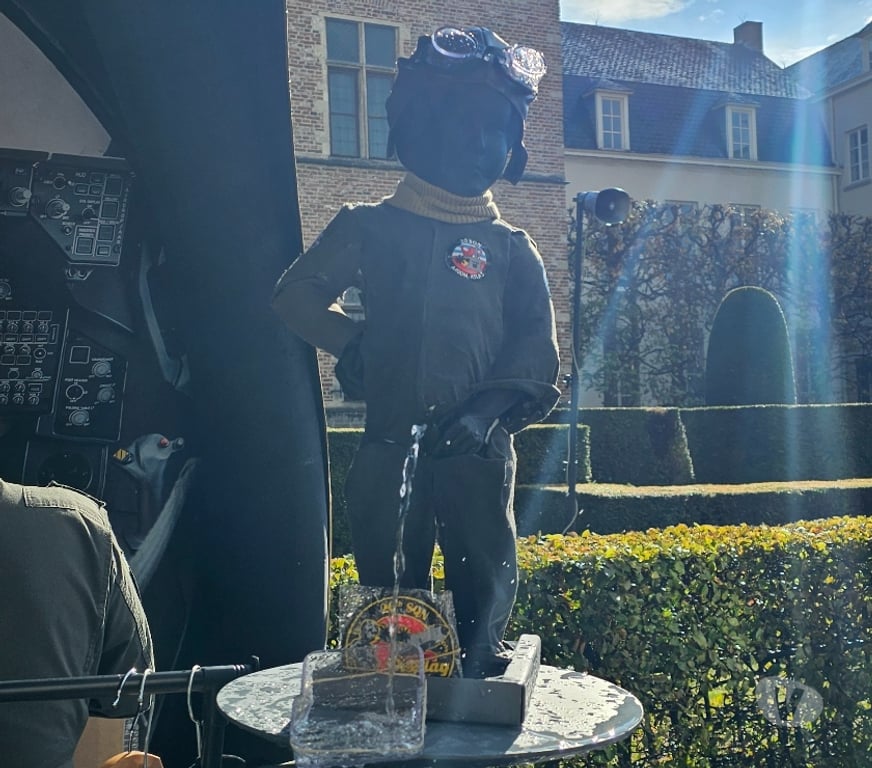 Gay Bruxelles (Brussels) Bruxelles-Centrum - Photos Vivastreet Depuis peu, j'adore me faire renifler