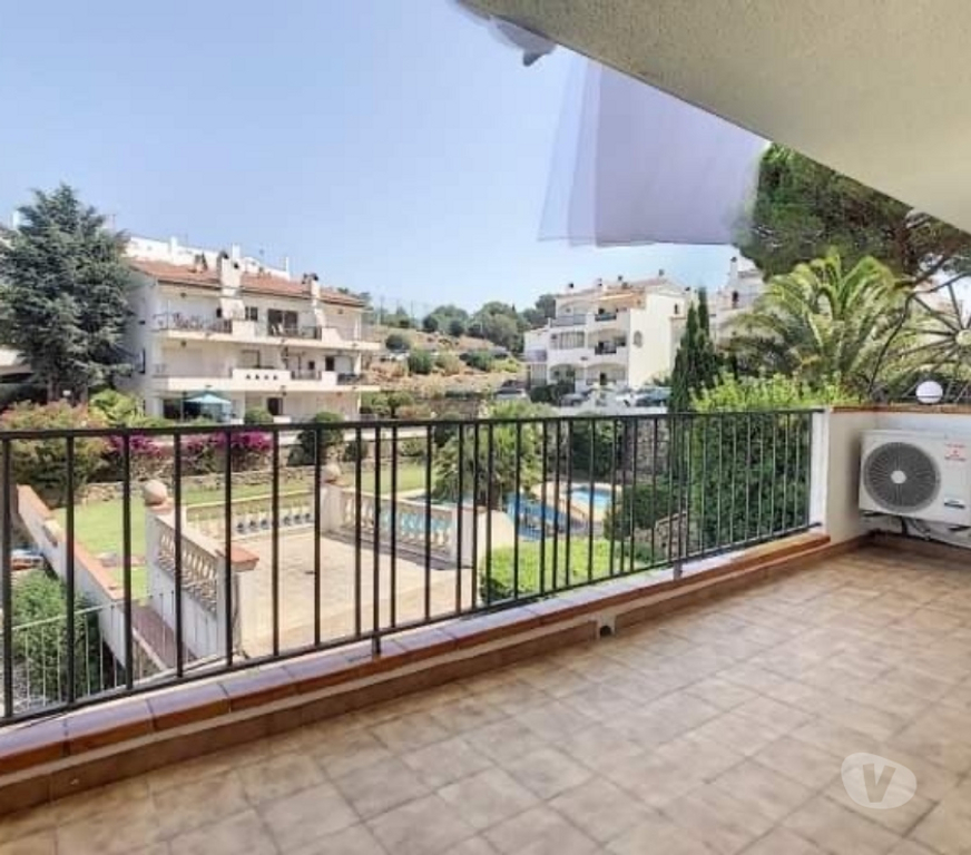 Location vacances Espagne - Photos Vivastreet Rosas Costa Brava, appartement piscine mer