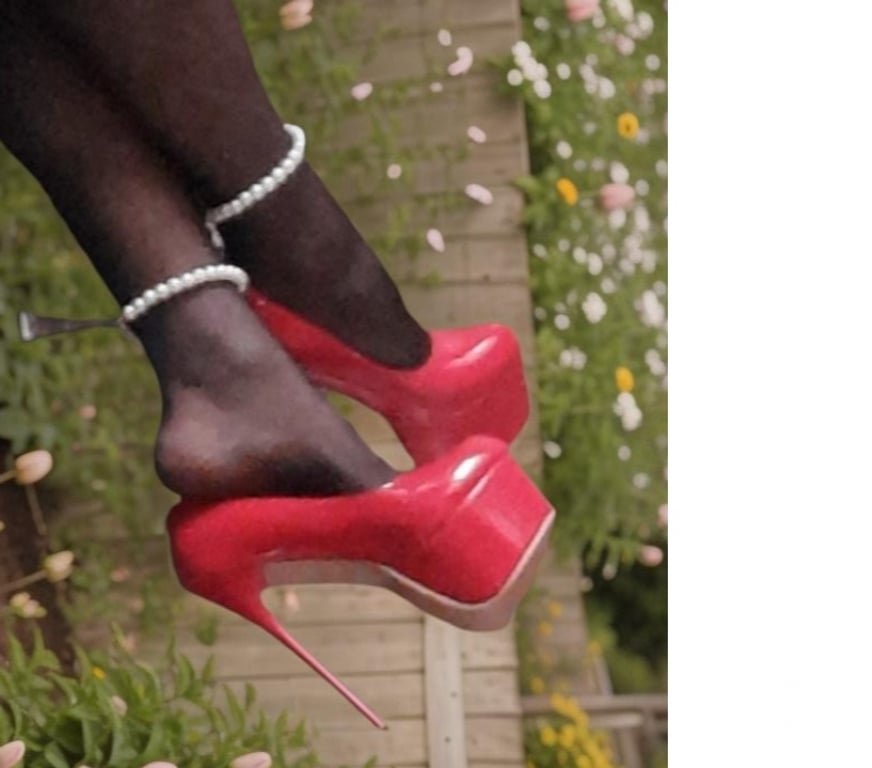 Gay La Louvière - Photos Vivastreet Discutions et échange sympas !