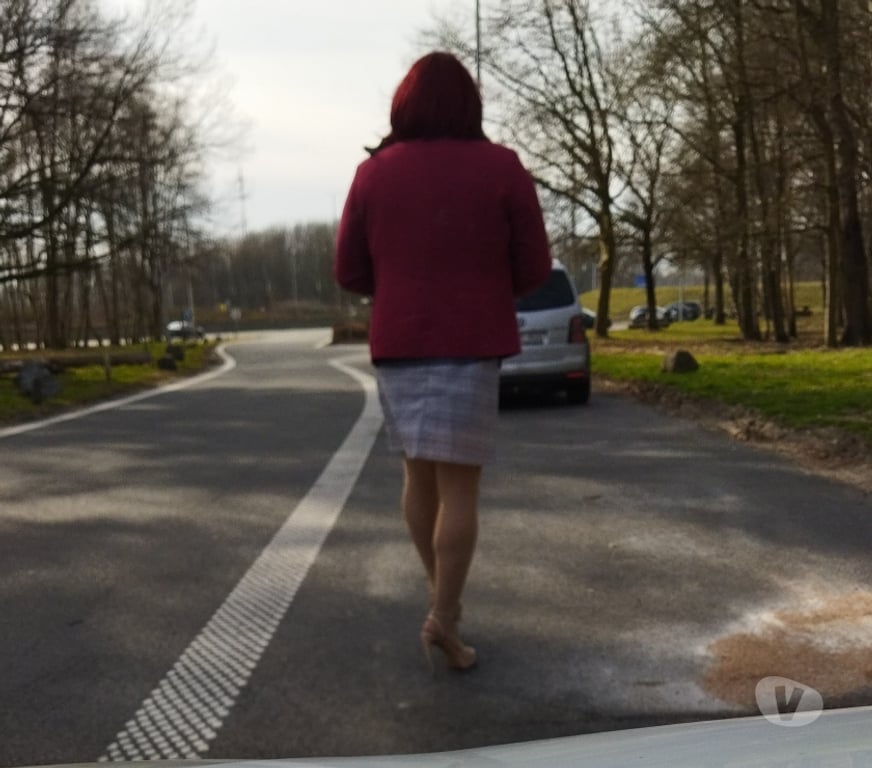 Gay Hannut - Photos Vivastreet Qui libre ce dimanche pour boire un verre