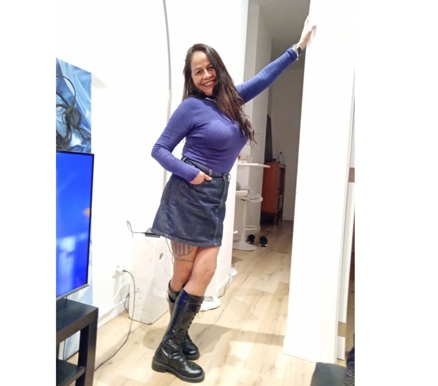 Escort Forest - Photos Vivastreet 1eFOIS Dandara Latina Sensuelle 50+ WAPP 0478 27 50 22