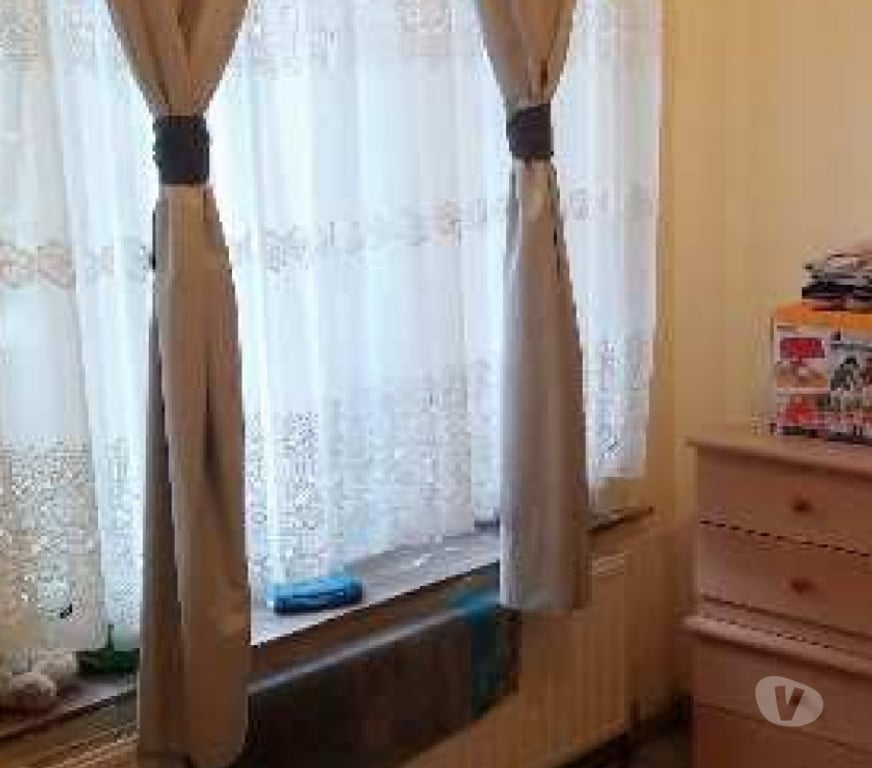 Appartement a vendre Molenbeek-Saint-Jean - Photos Vivastreet Rez-de-chaussée commercial et appartement arrière Simonis